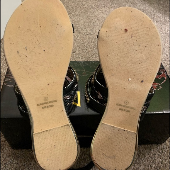 Like new Sandals - Picture 3 of 3